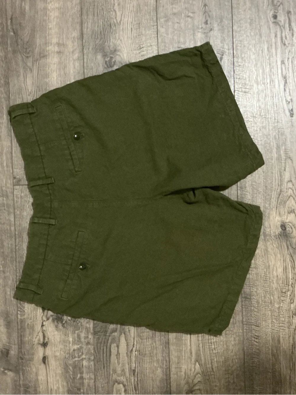 GAP Men's Olive Linen Blend Flat-Front Shorts 8inch inseam Green